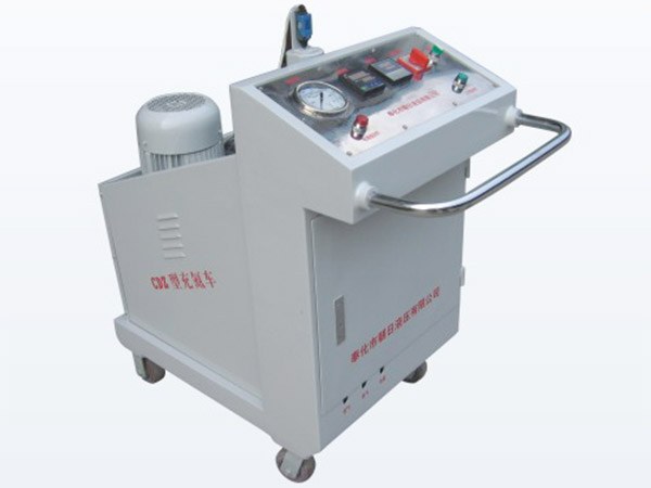 蓄能器廠家告訴你蓄能器充氮車是什么？