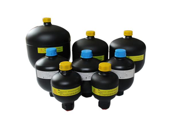 蓄能器如何保持恒定壓力的系統(tǒng)？