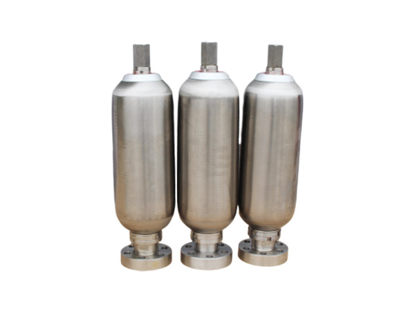 液壓系統(tǒng)對(duì)于蓄能器有哪些重要性？